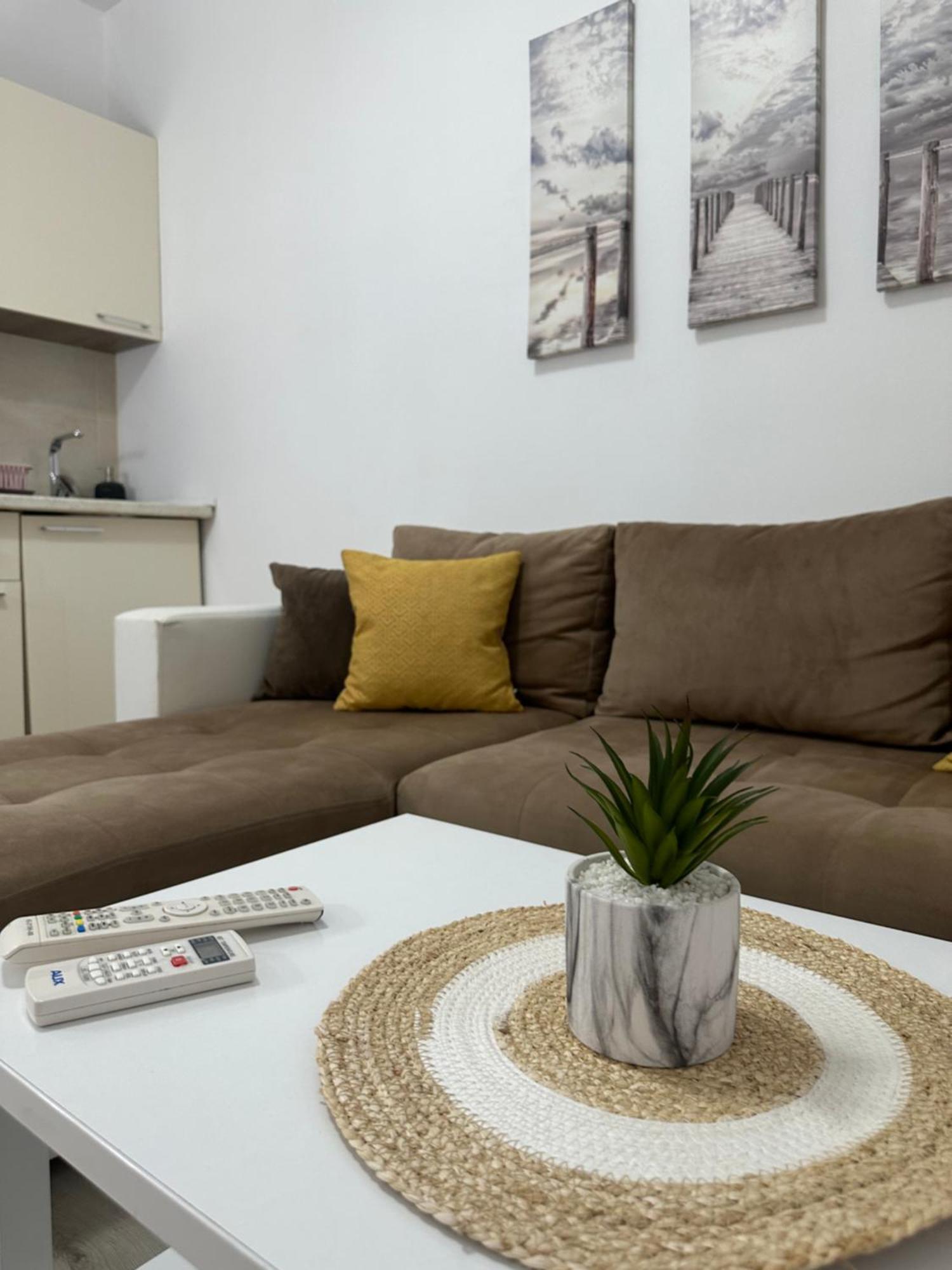 Apartments Amar Ulcinj Eksteriør billede