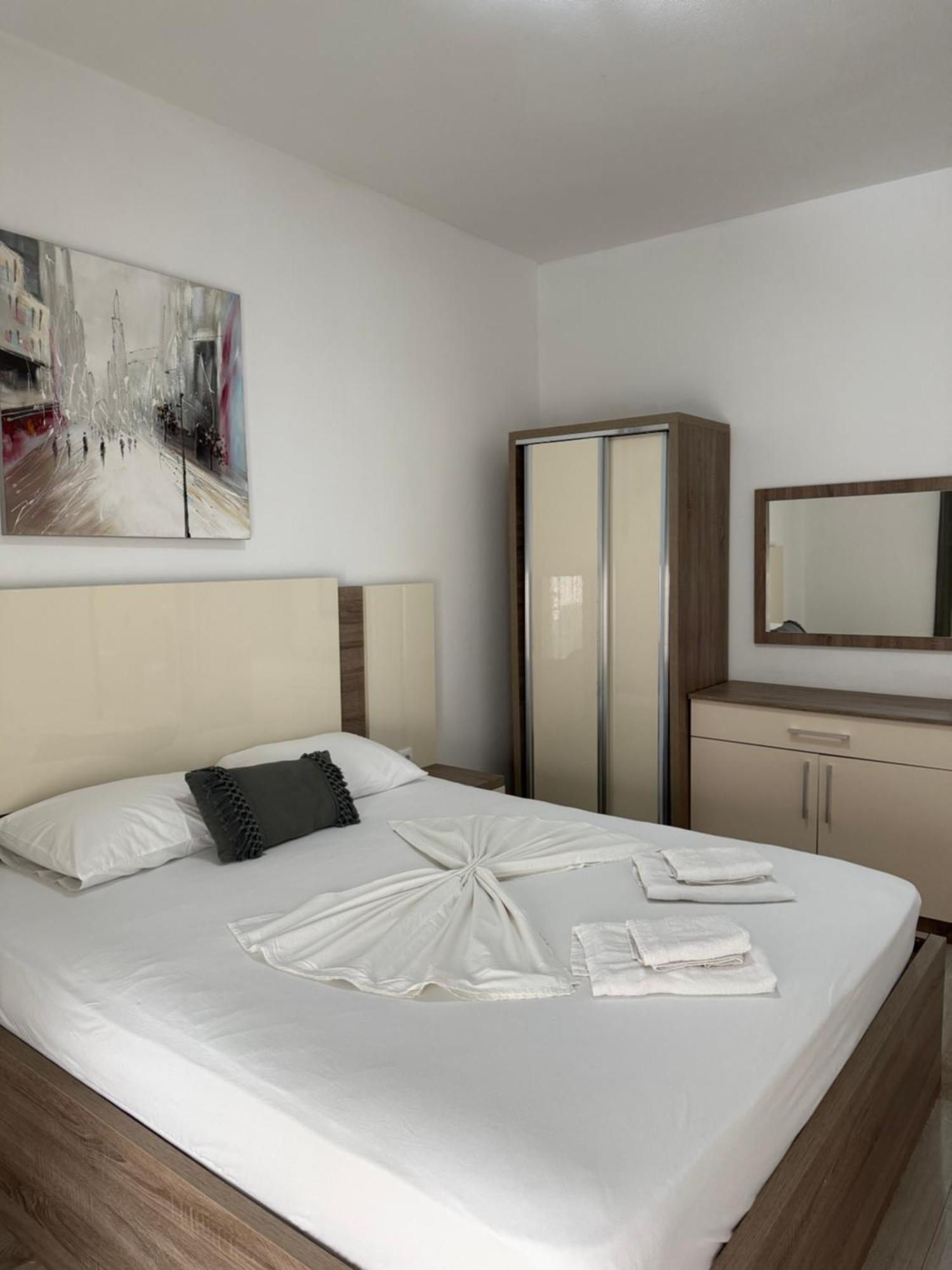 Apartments Amar Ulcinj Eksteriør billede